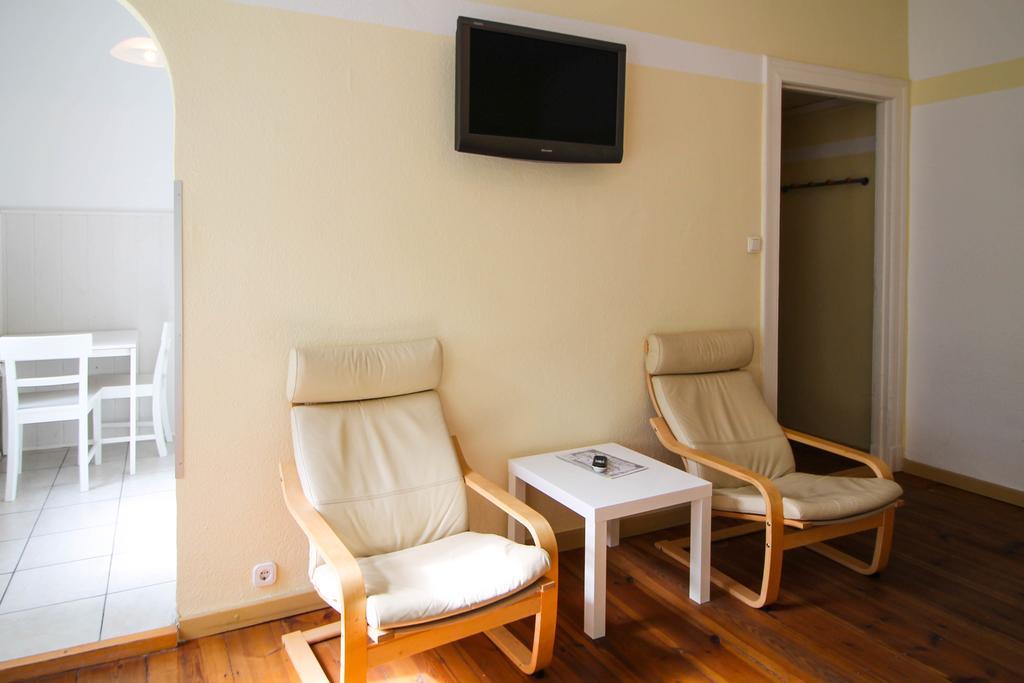 Apartments Kolo 77 Берлин Экстерьер фото