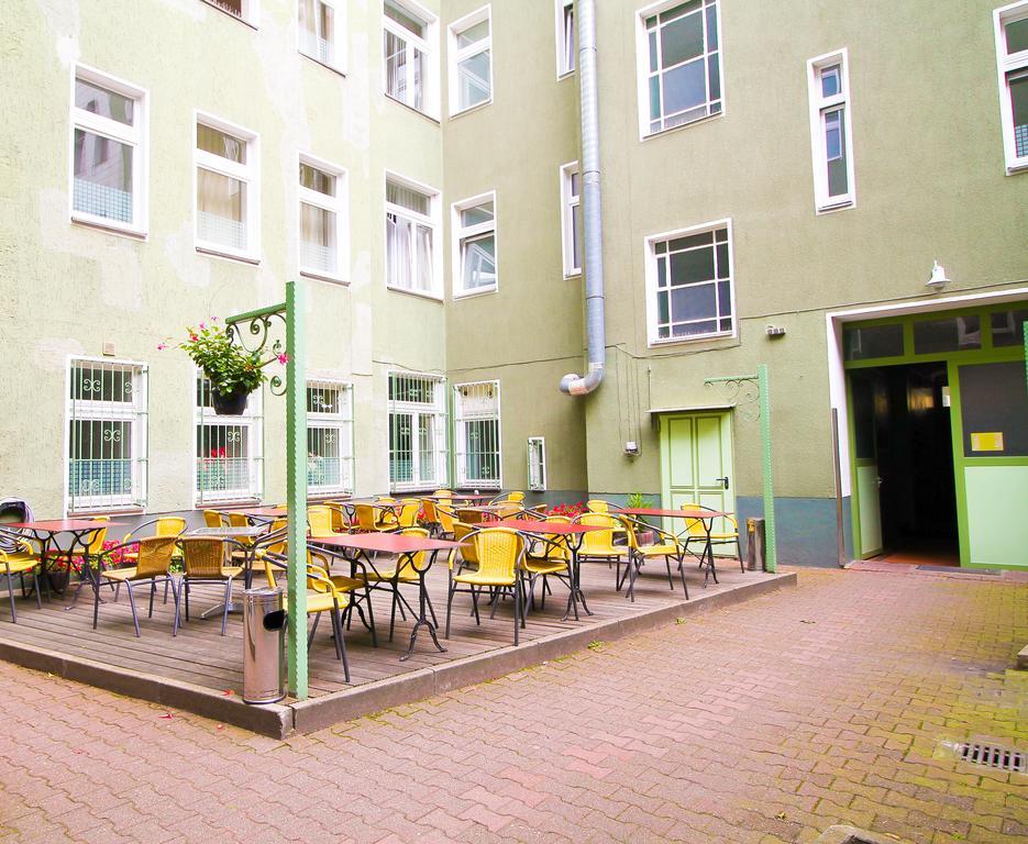 Apartments Kolo 77 Берлин Экстерьер фото